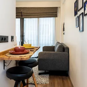 Mariposa Taksim Стамбул